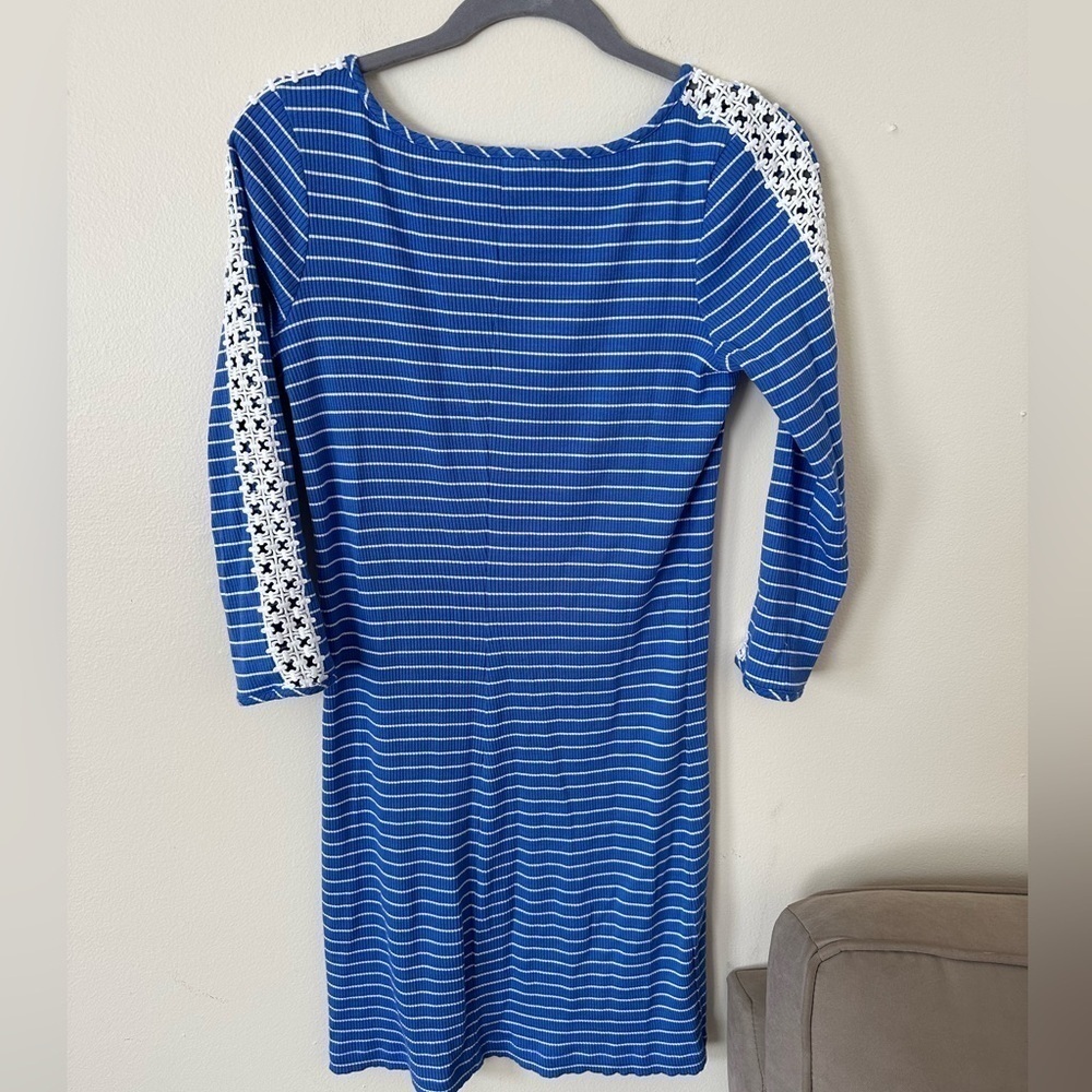 Lilly Pulitzer Small Dress Long Sleeve Blue and White Stripe White Eyelet Arm - Picture 3 of 4